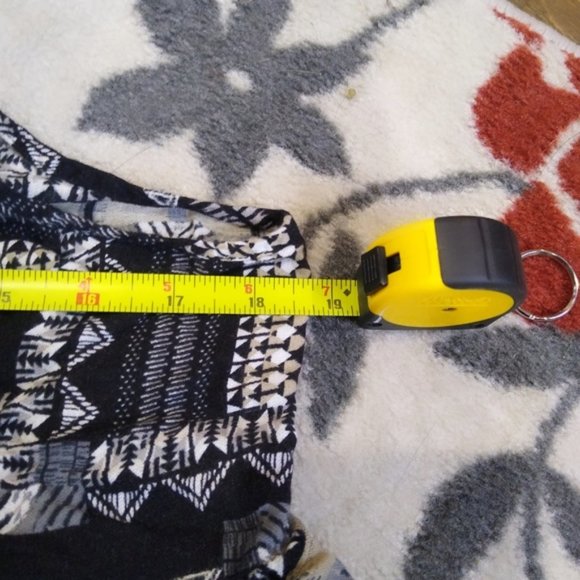 Aeropostale Crop Top Women's Size L - Picture 9 of 10